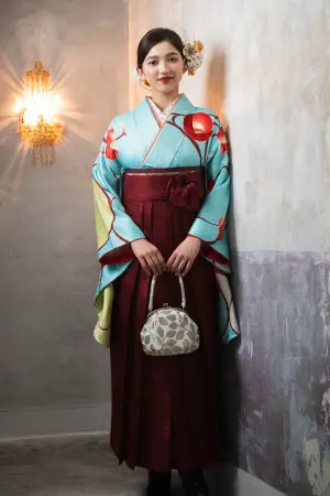 埼玉浦和のお洒落でかわいい卒業袴レンタル